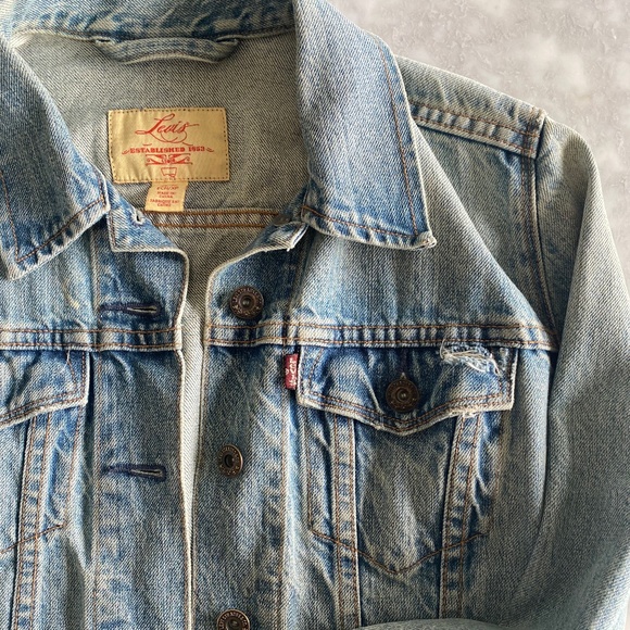 Levis Denim Jacket - Picture 4 of 5
